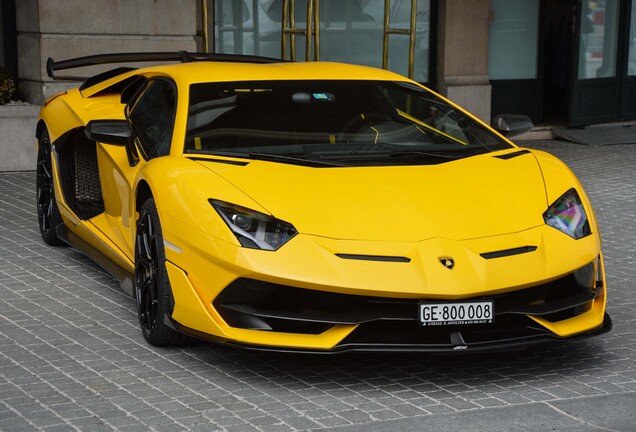 Lamborghini Aventador LP770-4 SVJ