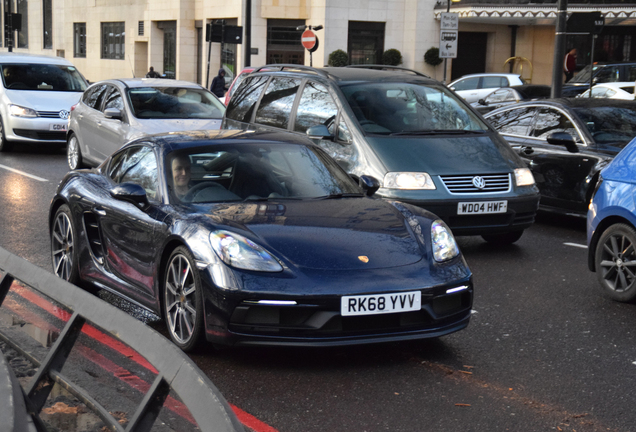 Porsche 718 Cayman S