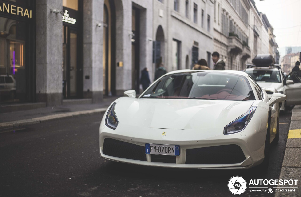 Ferrari 488 Spider