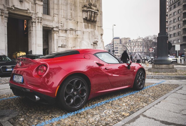 Alfa Romeo 4C Coupé