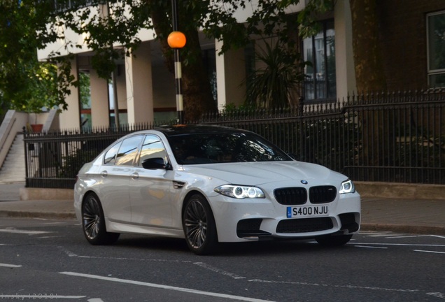 BMW M5 F10 2014