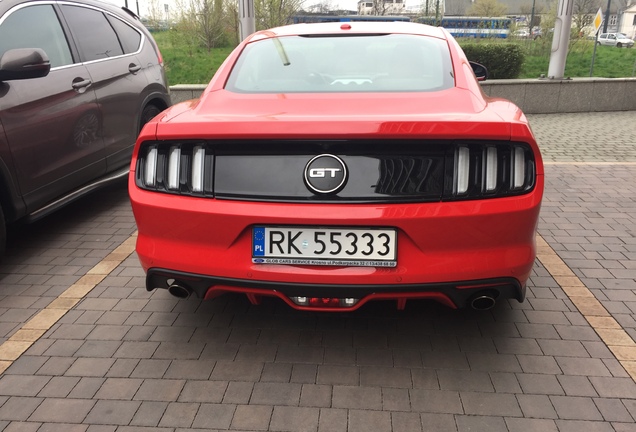 Ford Mustang GT 2015