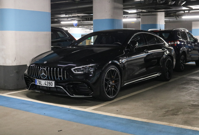 Mercedes-AMG GT 63 S X290