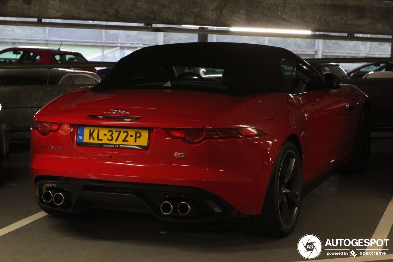 Jaguar F-TYPE S V8 Convertible