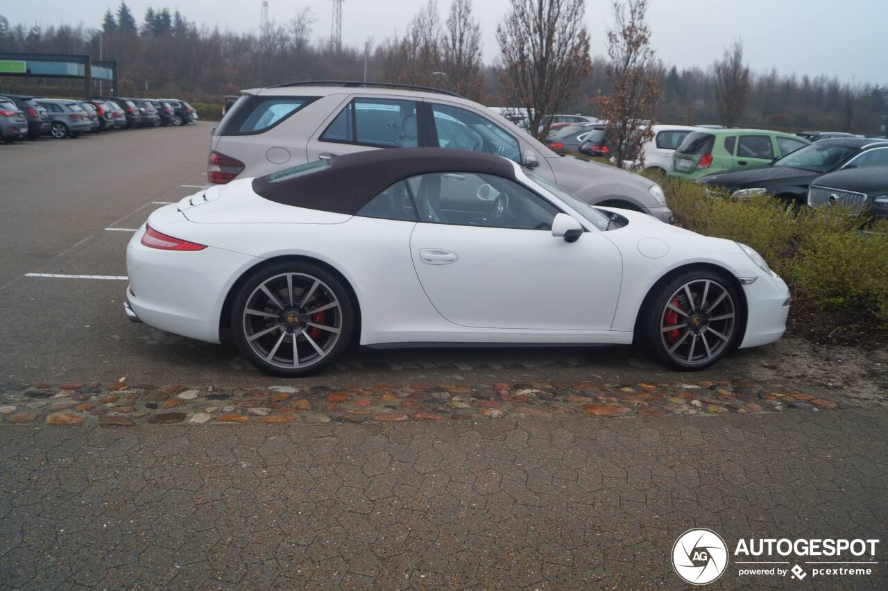 Porsche 991 Carrera 4S Cabriolet MkI