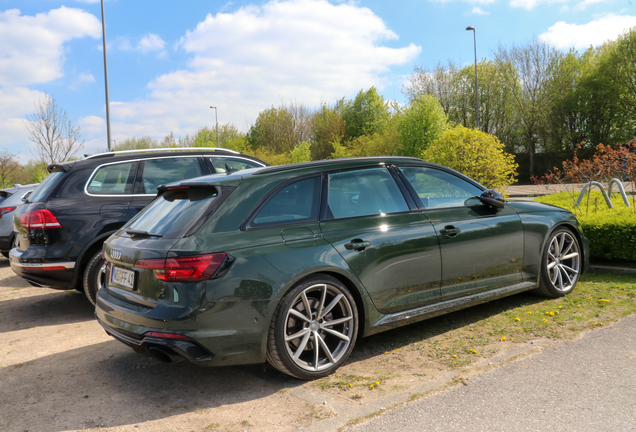 Audi RS4 Avant B9