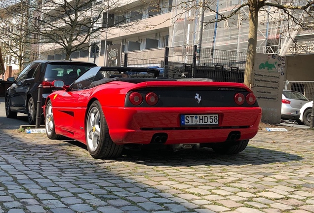 Ferrari F355 Spider