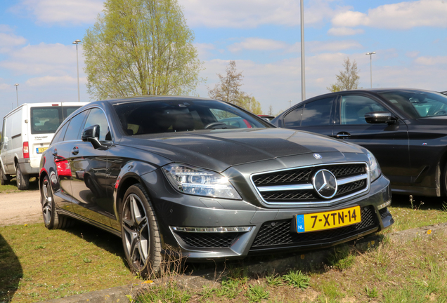 Mercedes-Benz CLS 63 AMG X218 Shooting Brake