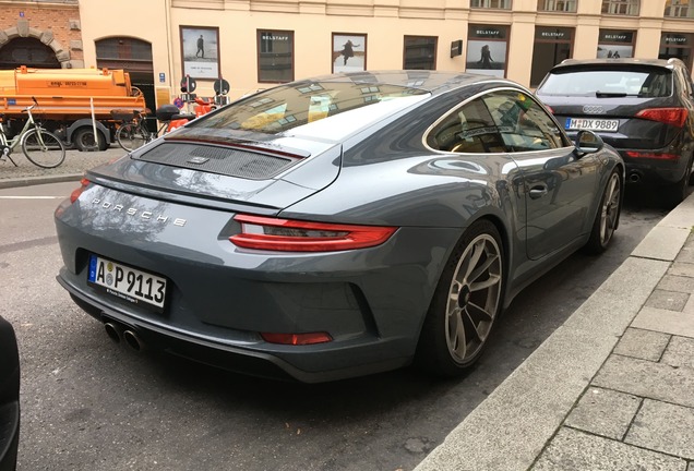 Porsche 991 GT3 Touring