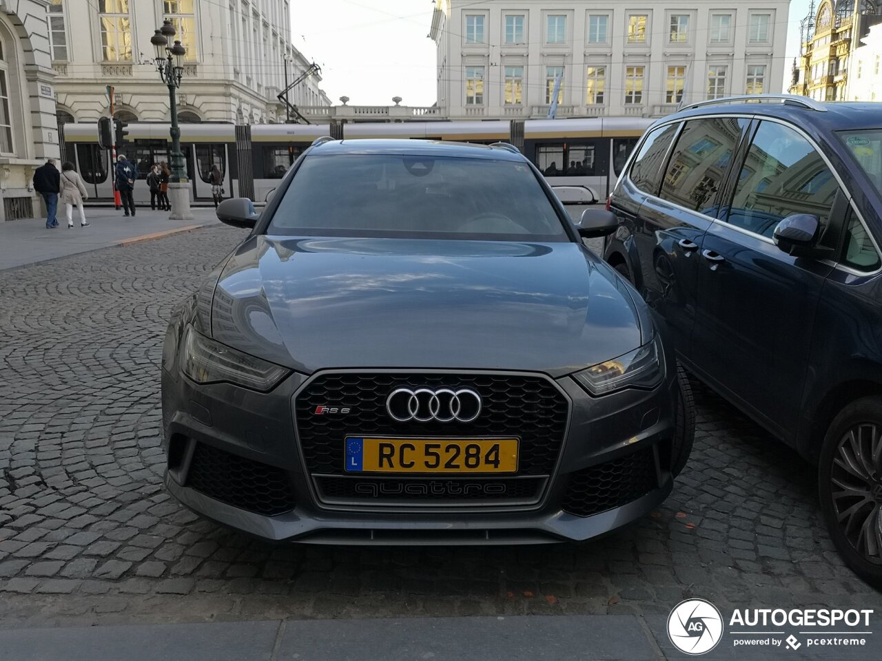 Audi RS6 Avant C7 2015