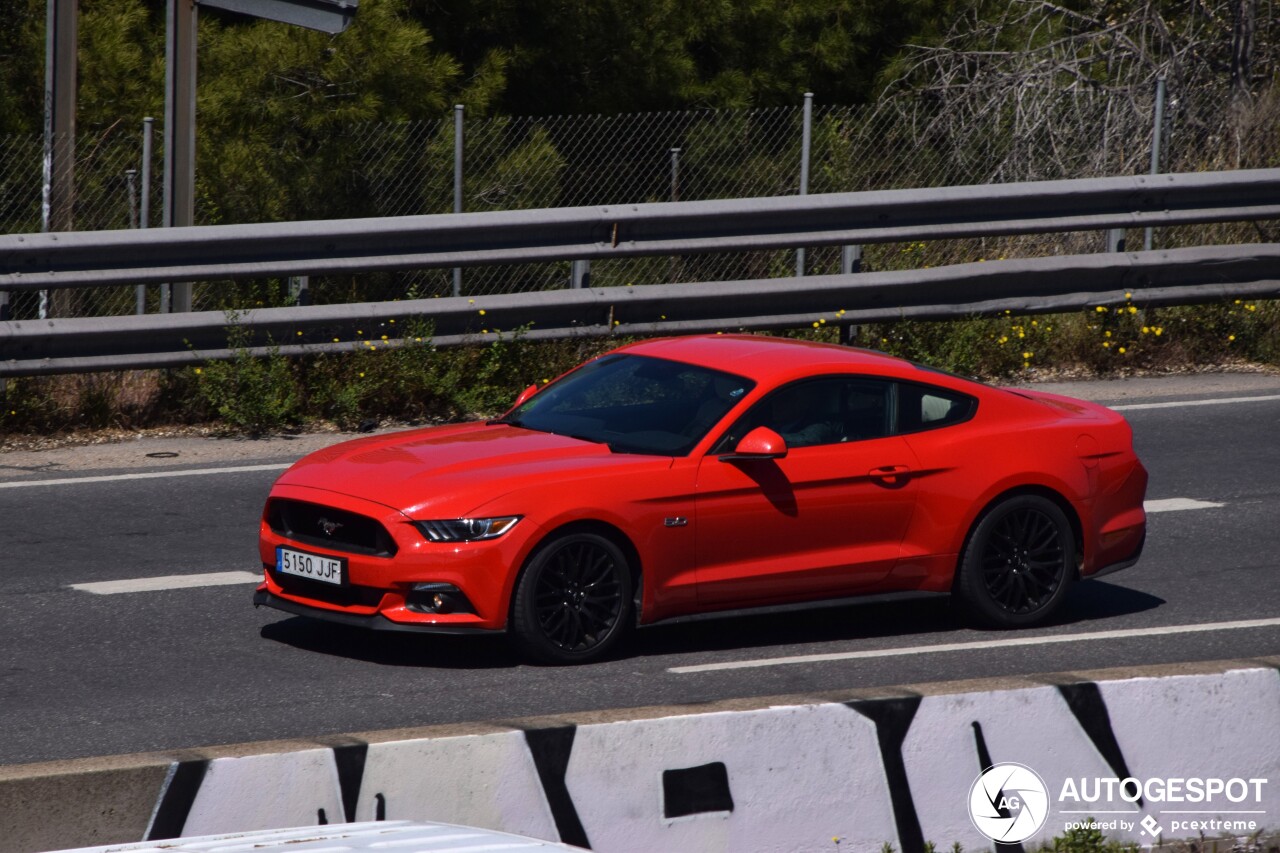 Ford Mustang GT 2015