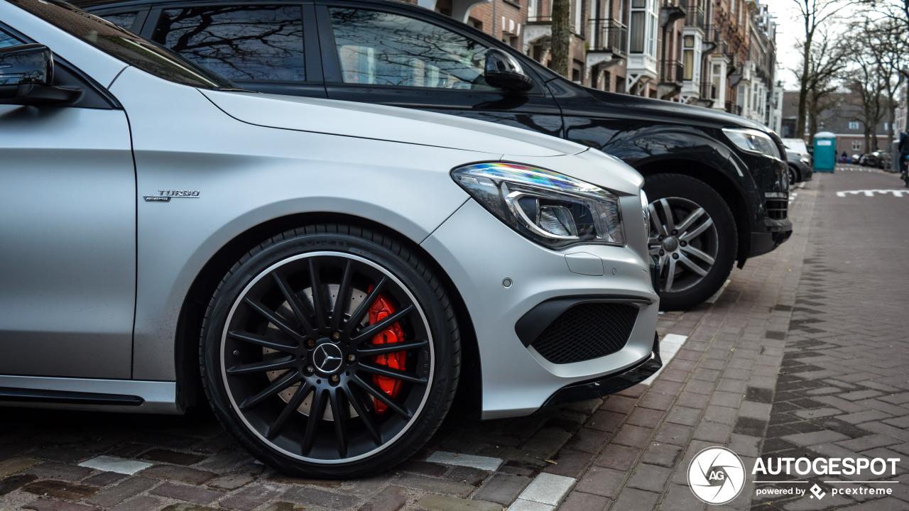 Mercedes-AMG CLA 45 C117