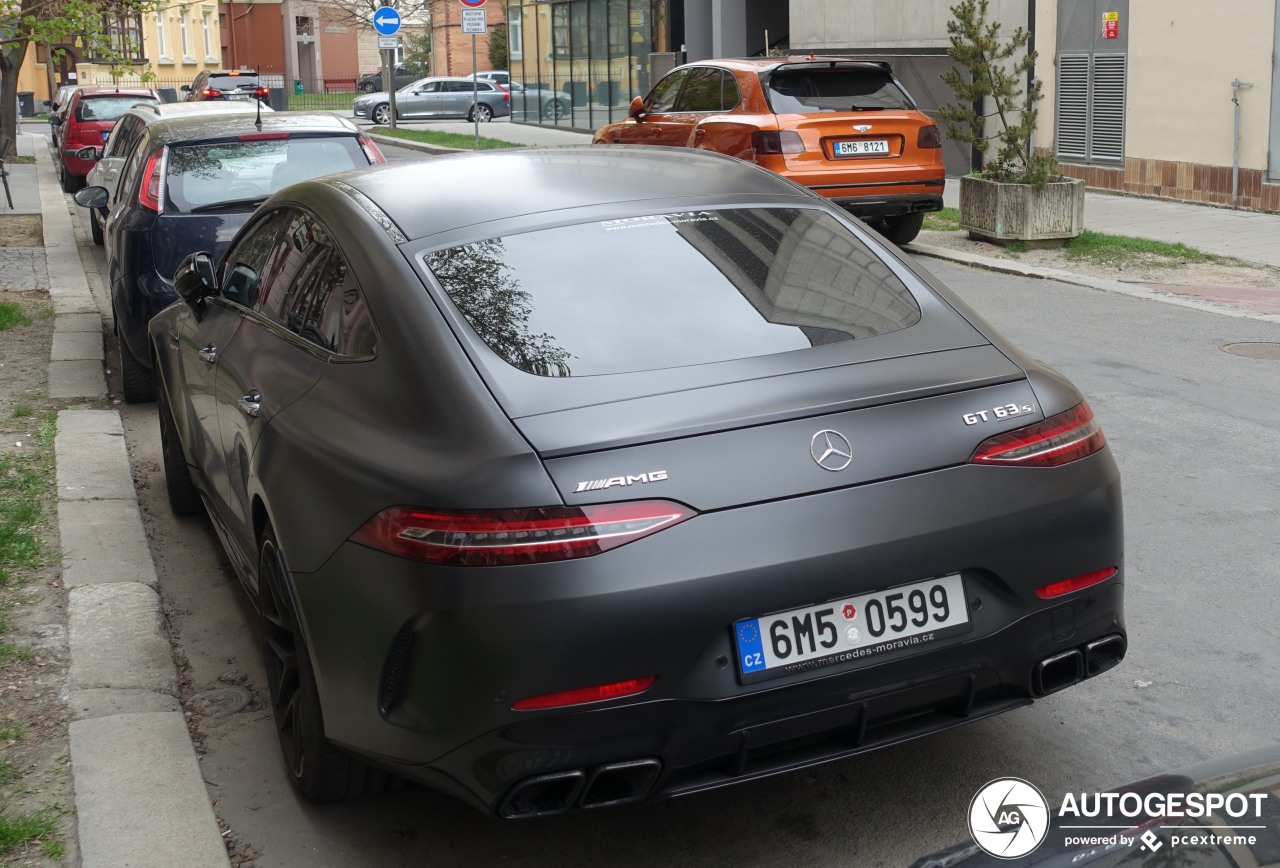 Mercedes-AMG GT 63 S X290