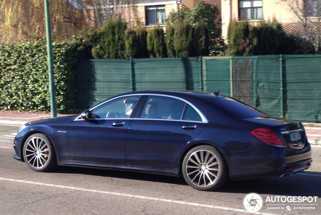 Mercedes-Benz S 63 AMG V222