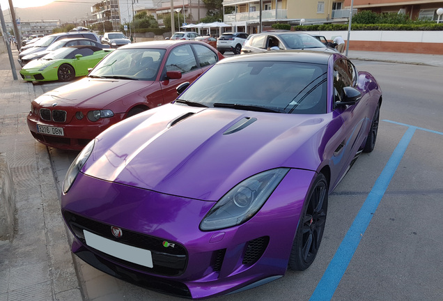 Jaguar F-TYPE R Coupé