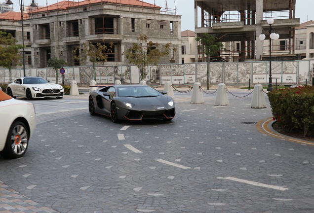 Lamborghini Aventador LP700-4