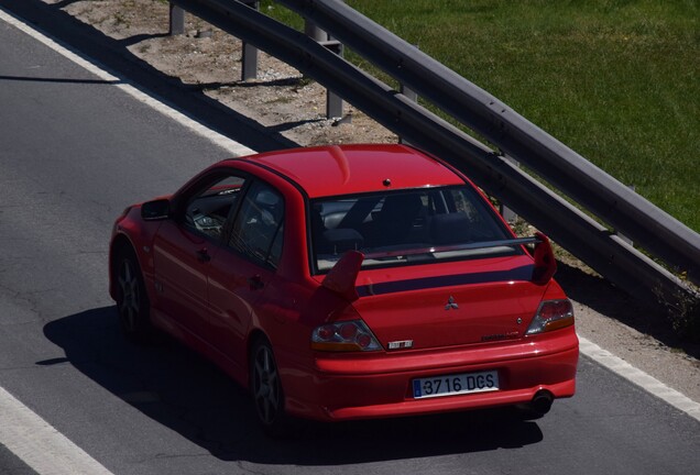 Mitsubishi Lancer Evolution VIII MR