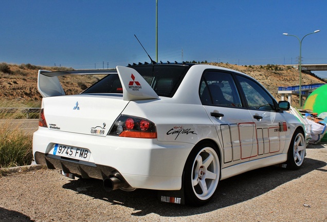 Mitsubishi Lancer Evolution IX RS