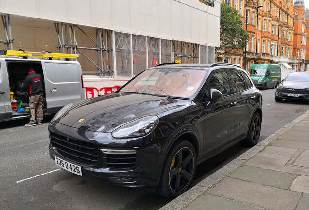 Porsche 958 Cayenne Turbo S MkII