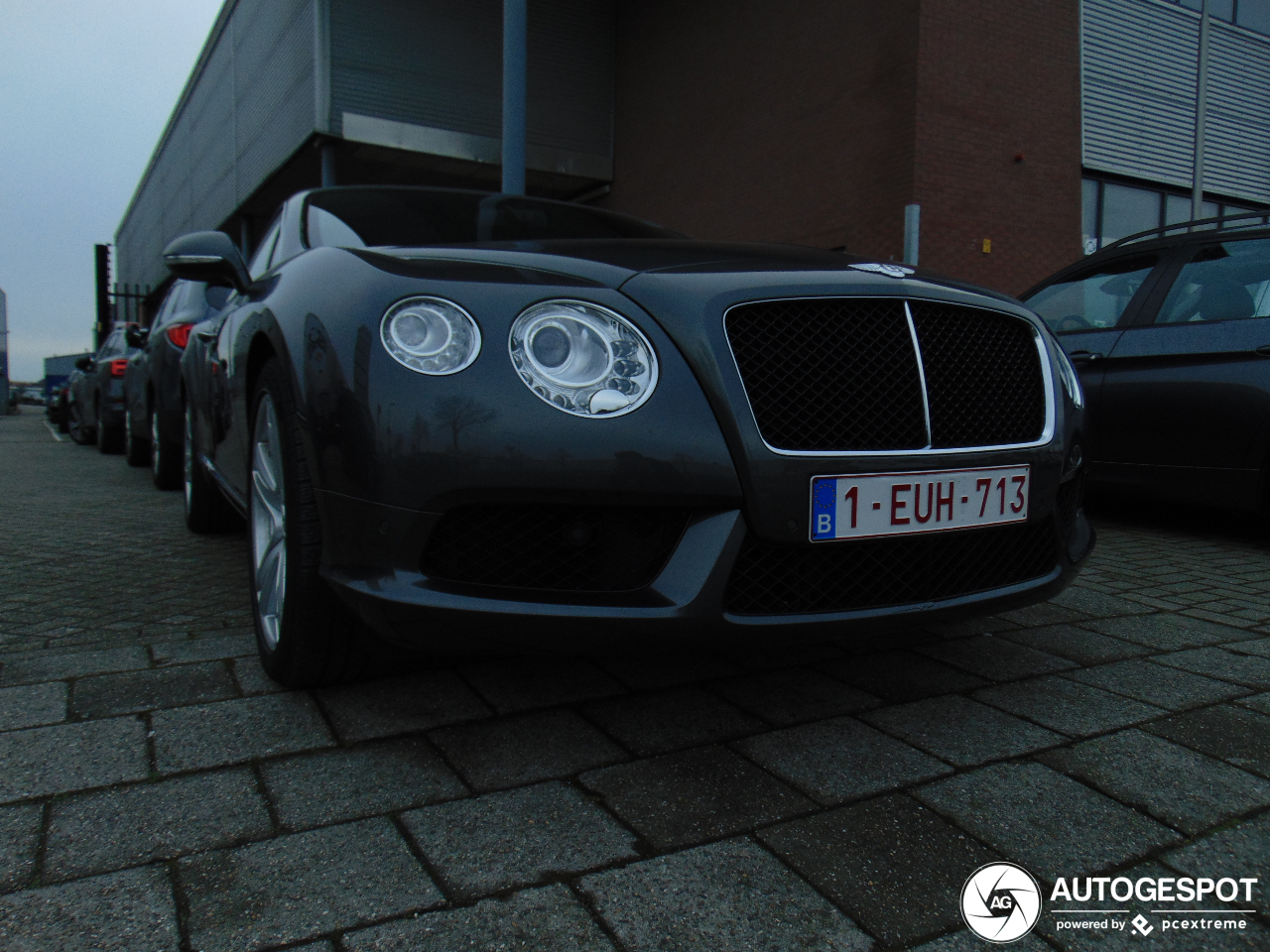 Bentley Continental GT V8