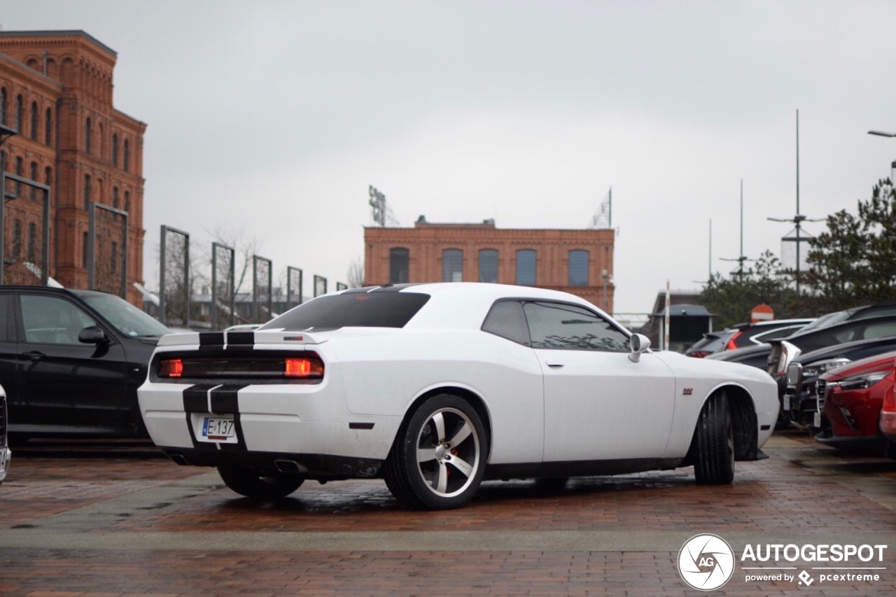 Dodge Challenger SRT-8 392