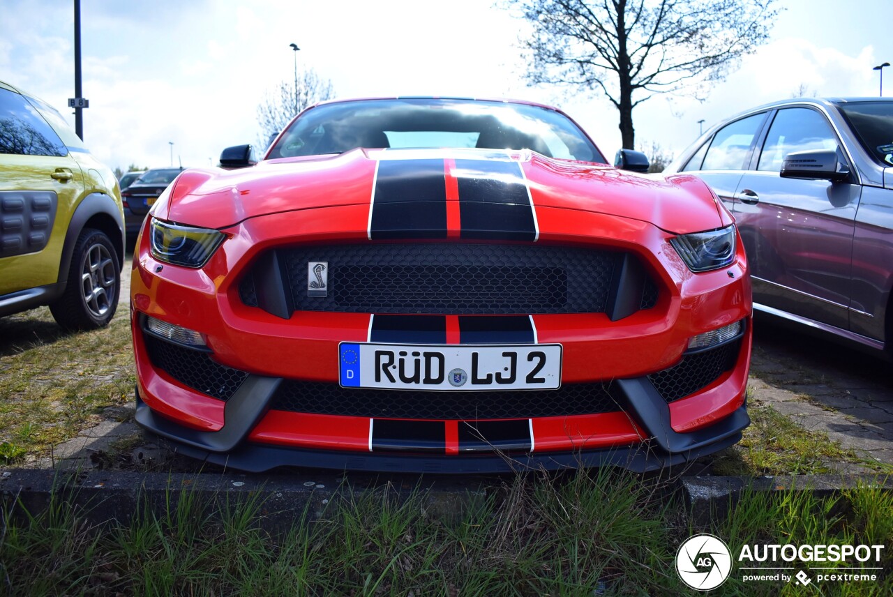 Ford Mustang Shelby GT350 2015