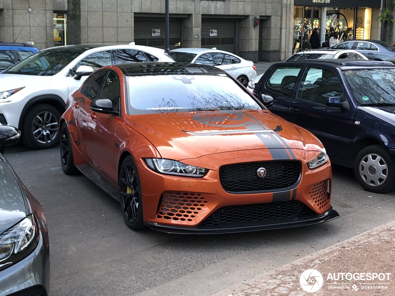 Jaguar XE SV Project 8