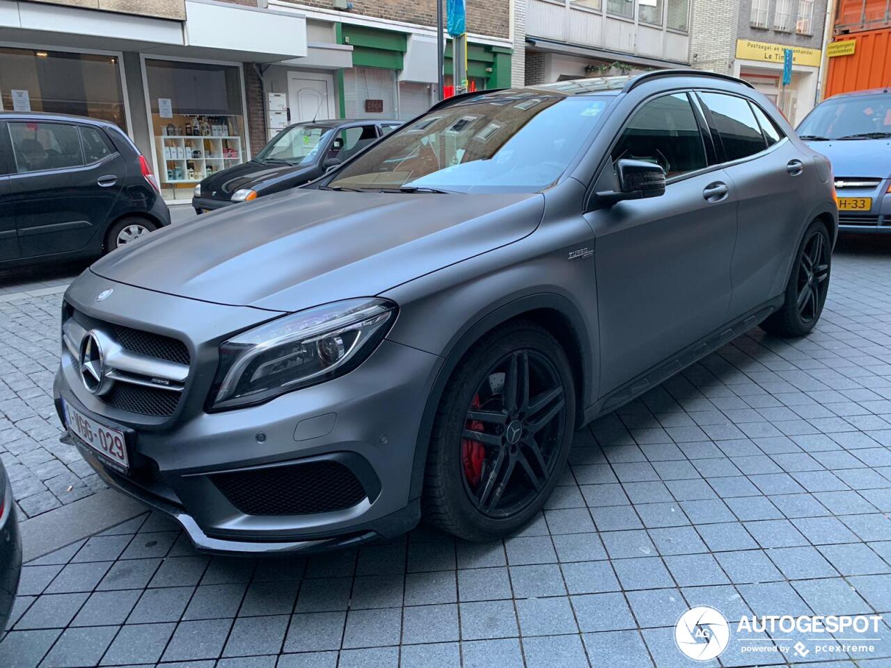 Mercedes-Benz GLA 45 AMG X156