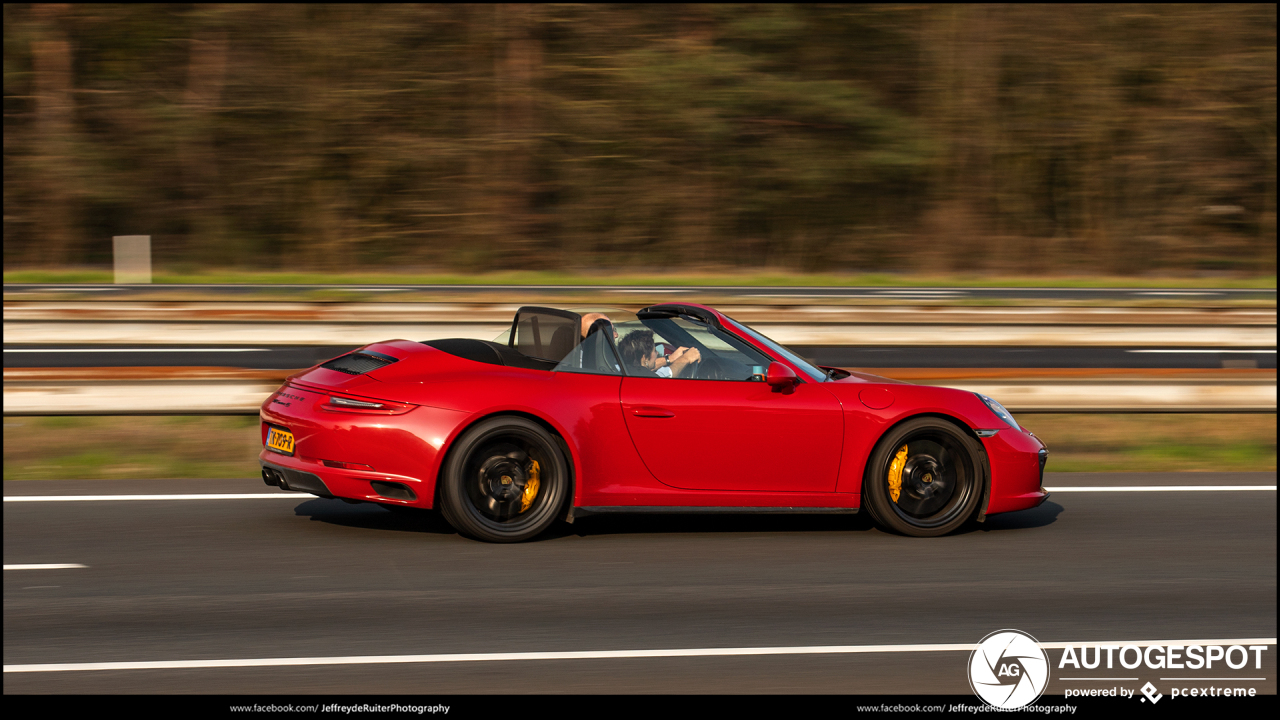 Porsche 991 Carrera 4S Cabriolet MkII