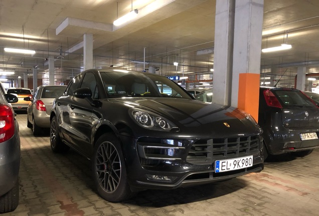 Porsche 95B Macan Turbo