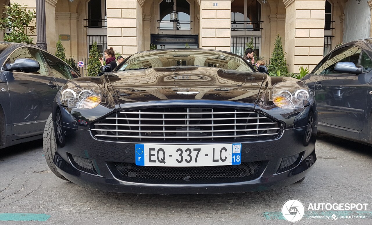 Aston Martin DB9 Volante