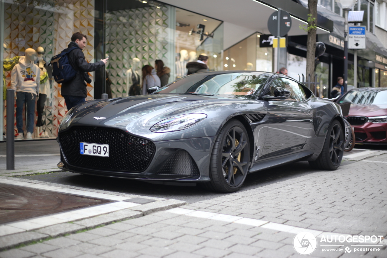 Aston Martin DBS Superleggera