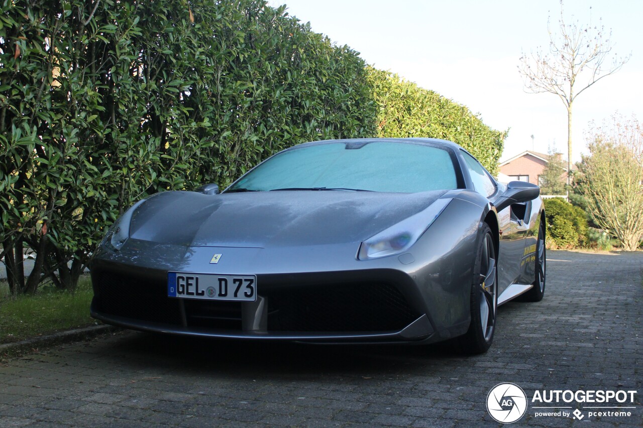 Ferrari 488 Spider