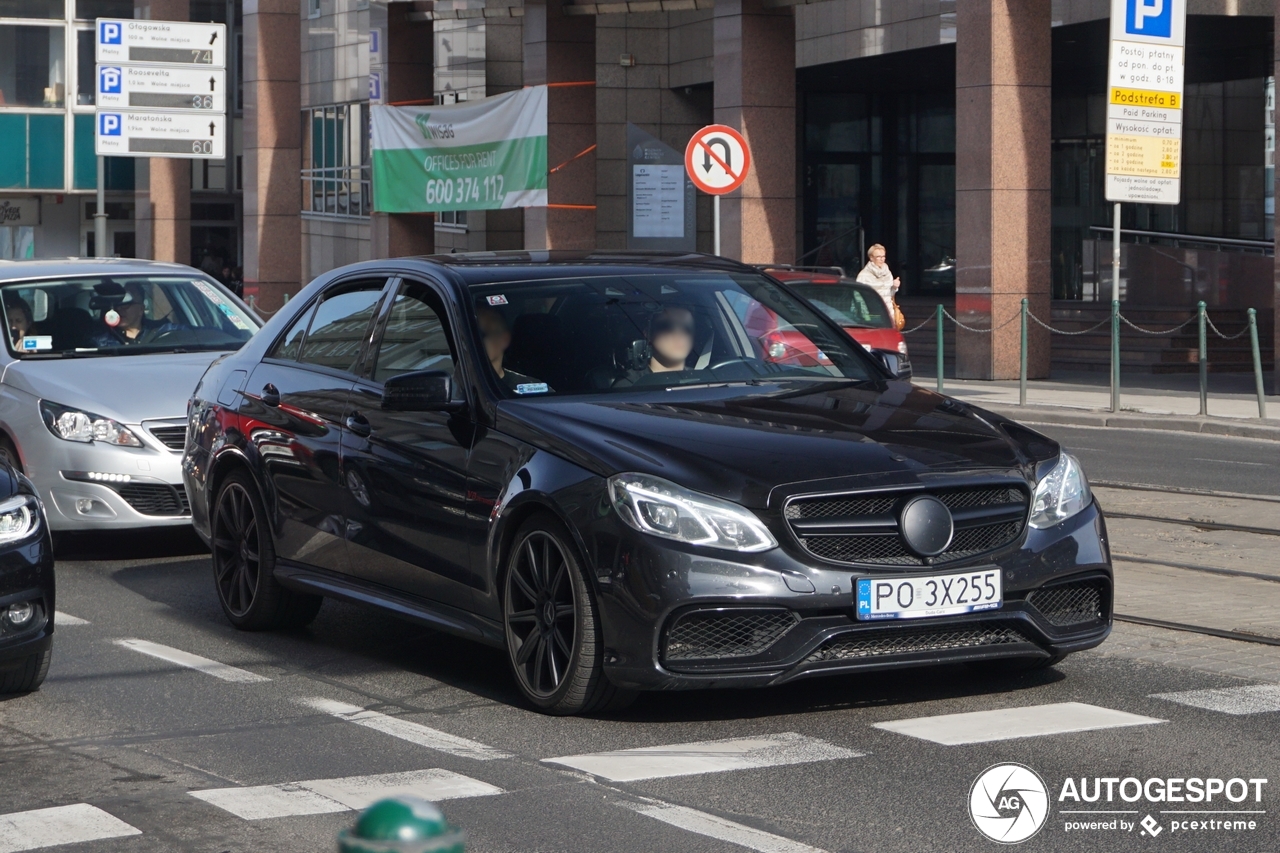 Mercedes-Benz E 63 AMG S W212