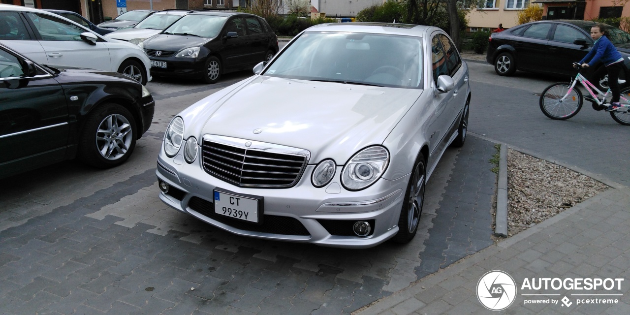 Mercedes-Benz E 63 AMG