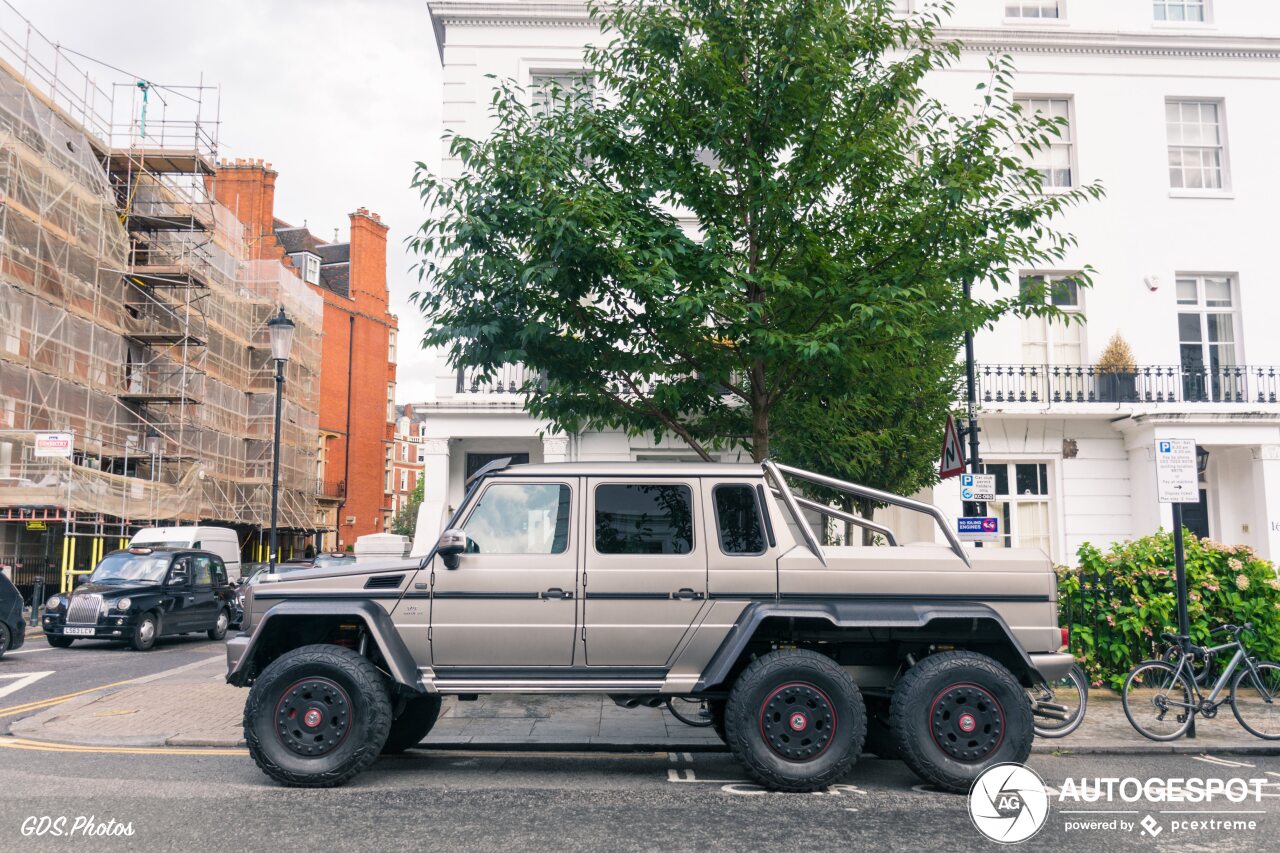 Mercedes-Benz G 63 AMG 6x6