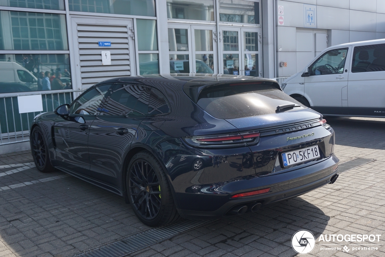 Porsche 971 Panamera Turbo S E-Hybrid Sport Turismo