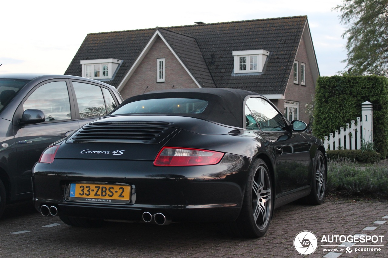 Porsche 997 Carrera 4S Cabriolet MkI