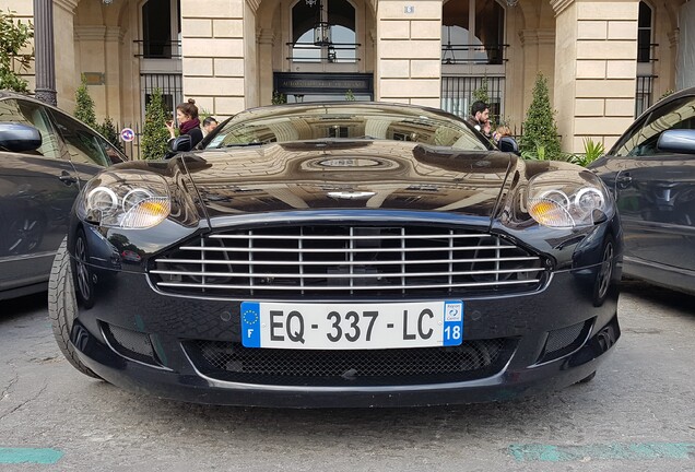 Aston Martin DB9 Volante