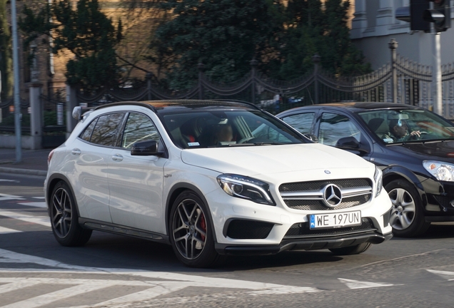 Mercedes-Benz GLA 45 AMG X156