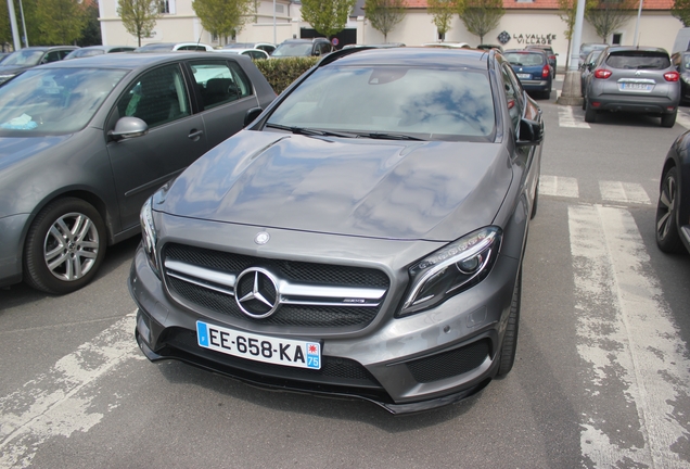 Mercedes-Benz GLA 45 AMG X156