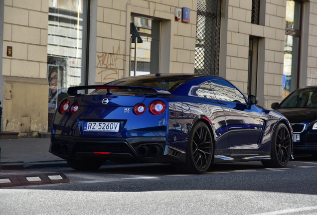 Nissan GT-R 2017