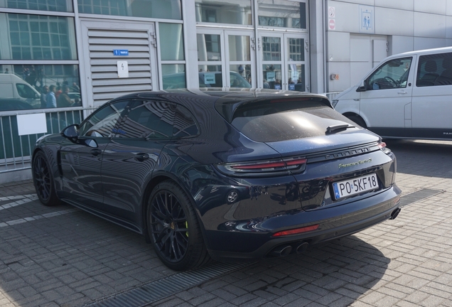 Porsche 971 Panamera Turbo S E-Hybrid Sport Turismo