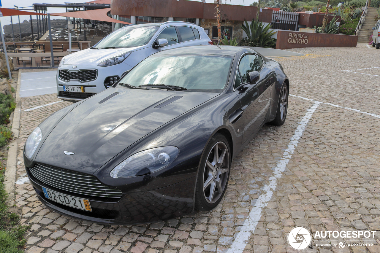 Aston Martin V8 Vantage