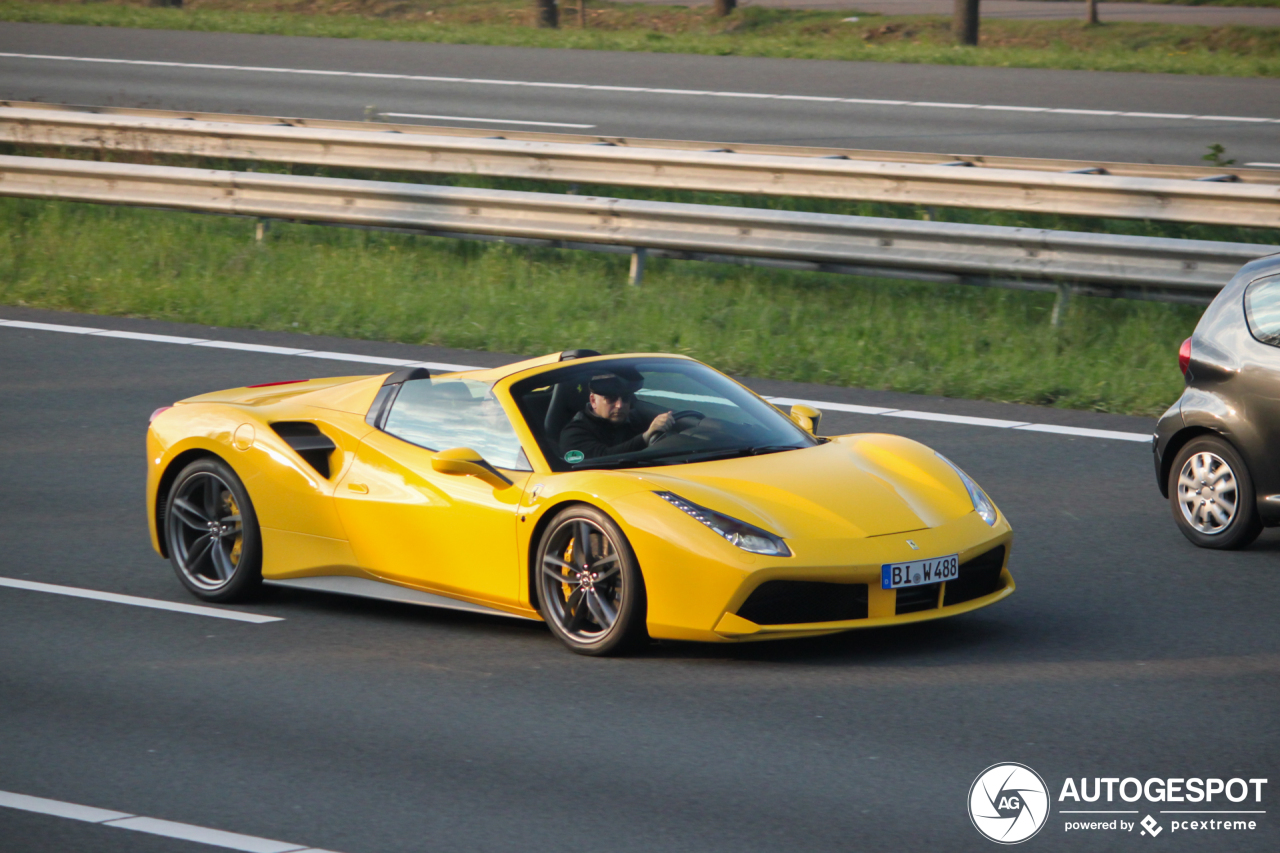 Ferrari 488 Spider