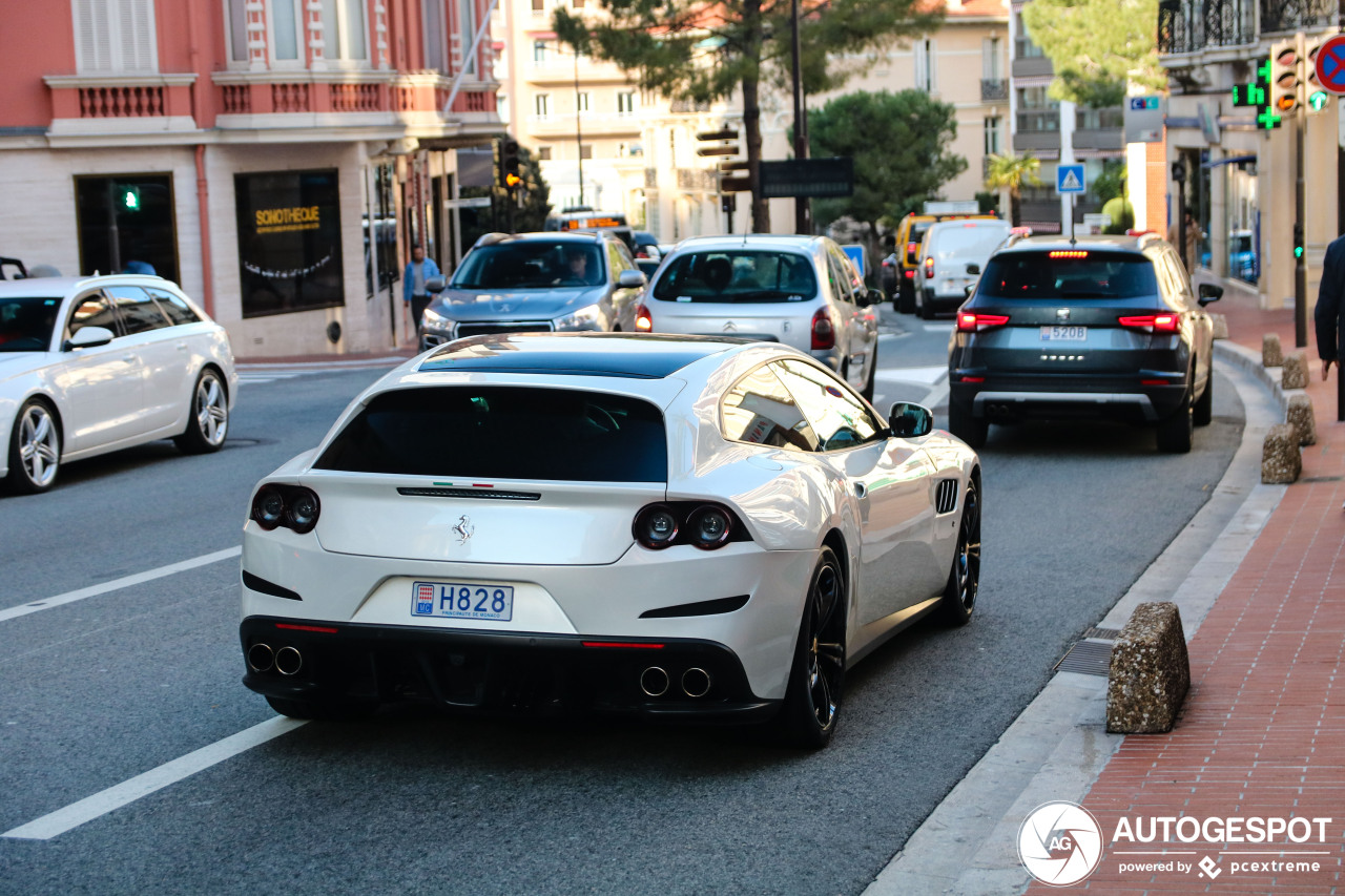 Ferrari GTC4Lusso