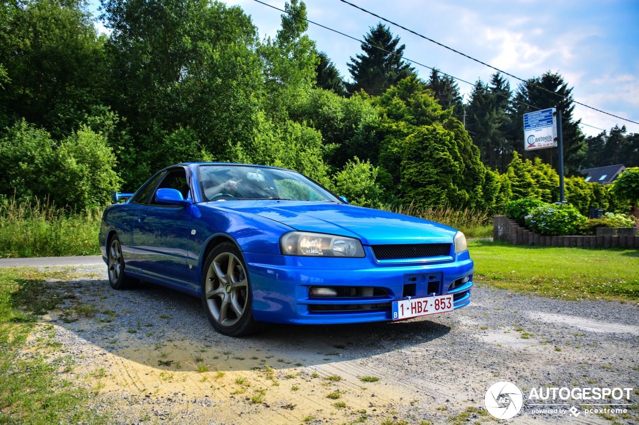 Nissan Skyline R34