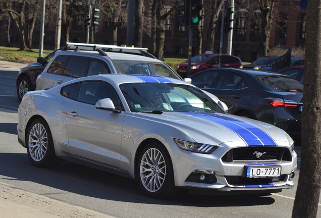 Ford Mustang GT 2015