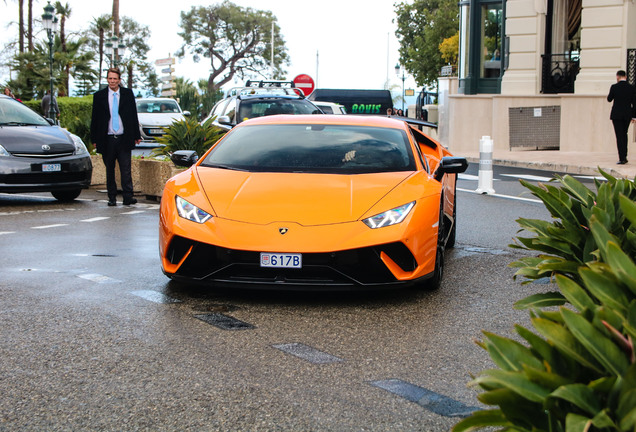 Lamborghini Huracán LP640-4 Performante