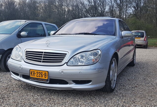 Mercedes-Benz S 55 AMG W220